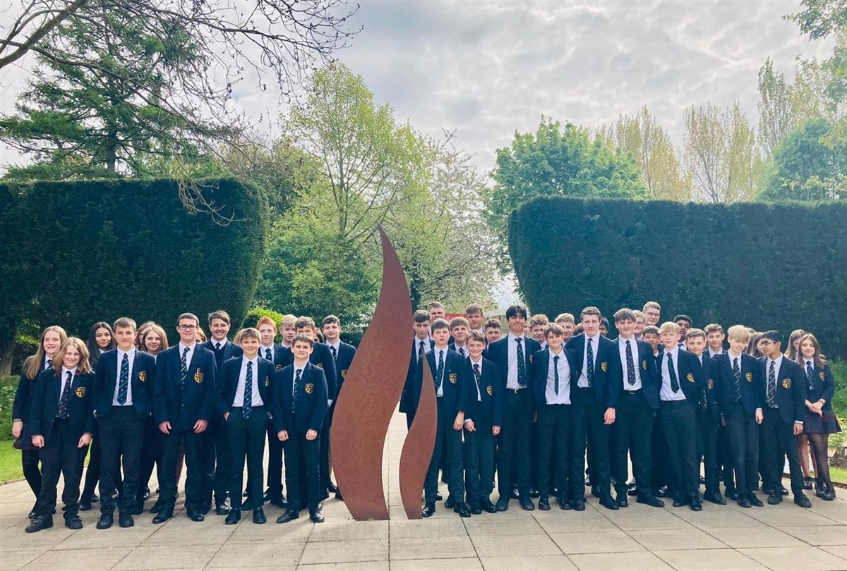 Year 9 pupils visit the National Holocaust Museum