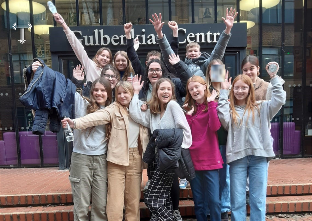 Year 9 Drama students visit University of Hull
