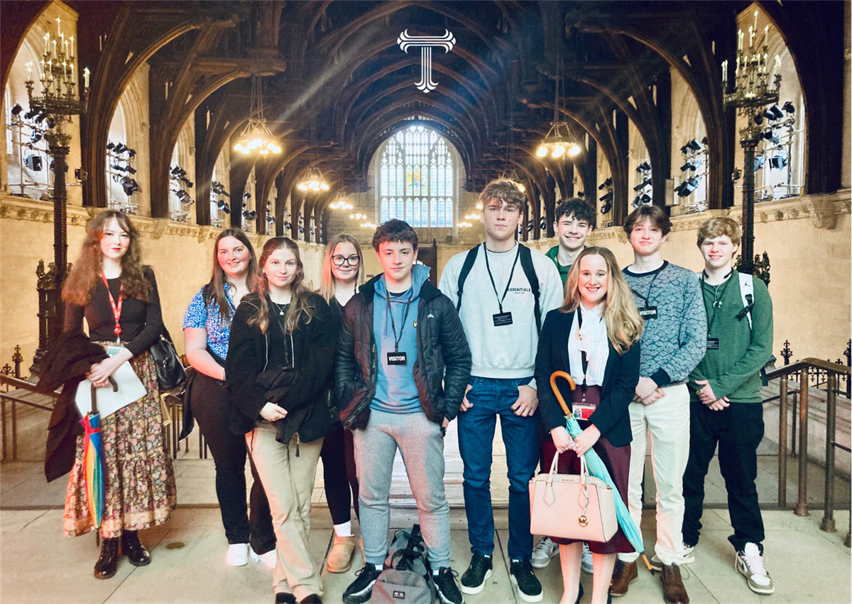 Tranby Law students visit Parliament
