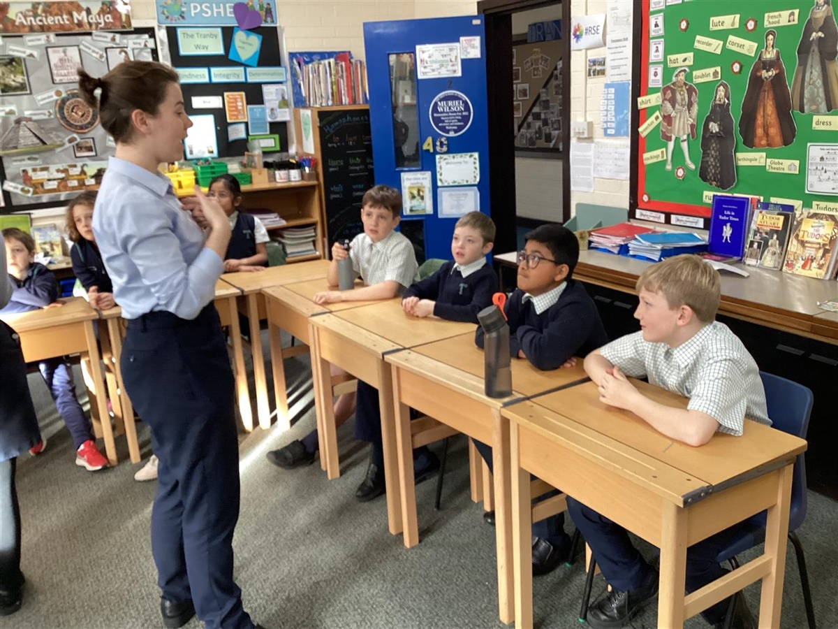 Languages Club Thrives in Prep School